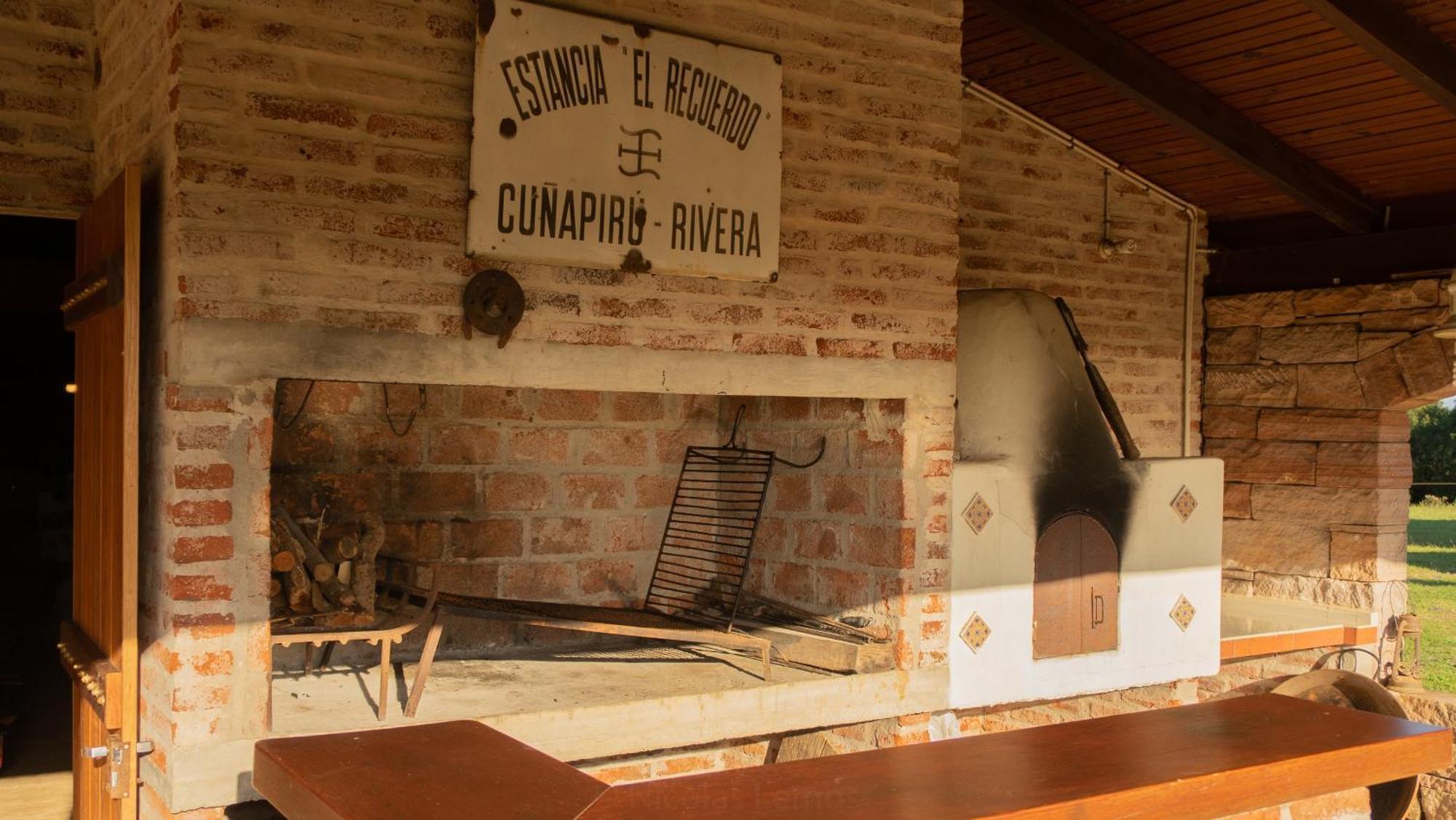 Hosteria La Bordona Rivera Exteriér fotografie